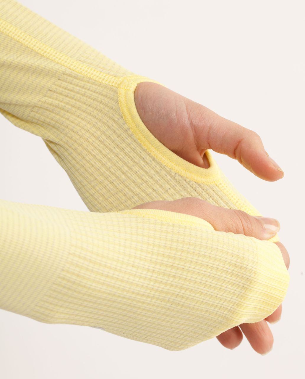 Lululemon Swiftly Arm Warmers - Mellow Lemon