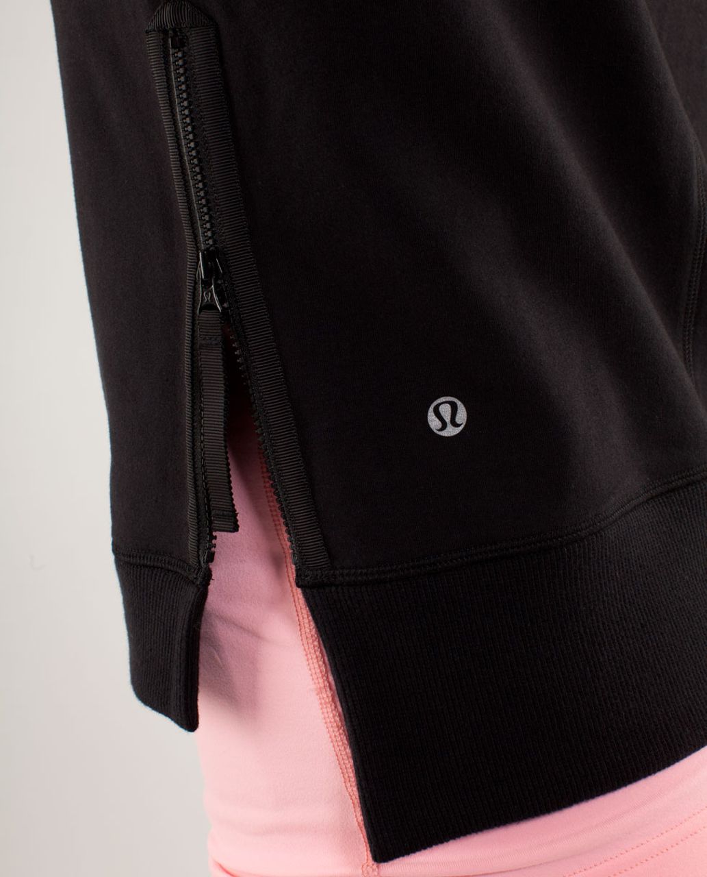 Lululemon Rejuvenate Pullover - Black