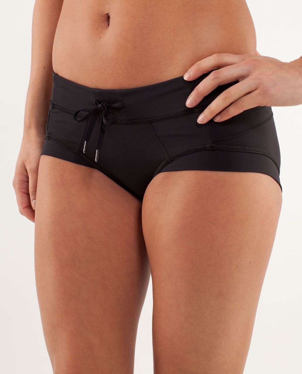 Lululemon Heat It Up Short - Black