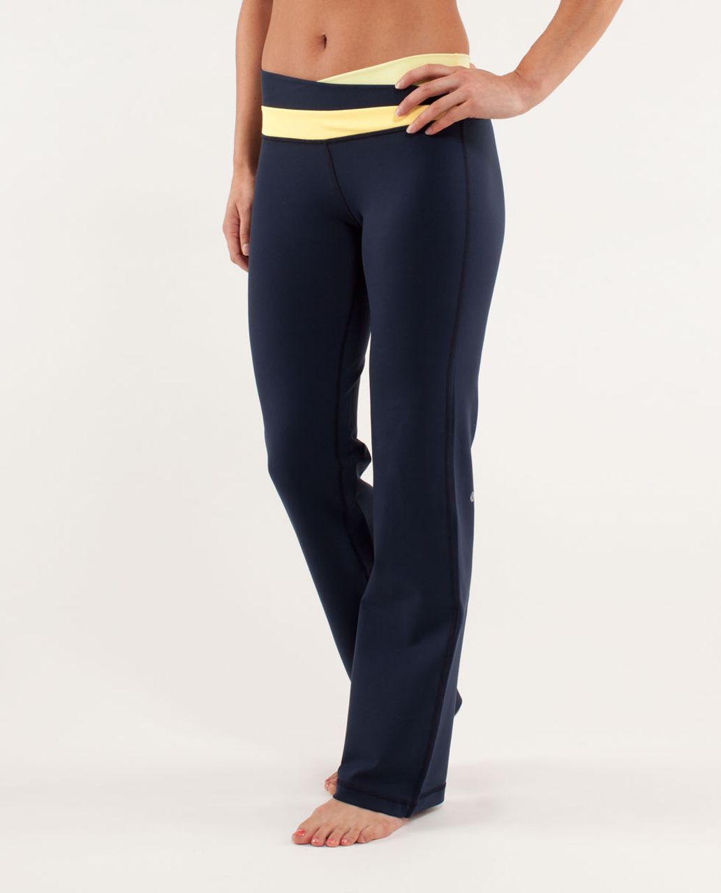 Lululemon Astro Pant (Tall) - Plum / Raspberry Glo Light / Hyper Stripe  Raspberry Glo Light - lulu fanatics