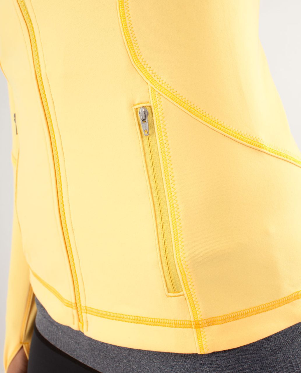 Lululemon Forme Jacket - Burning Yellow