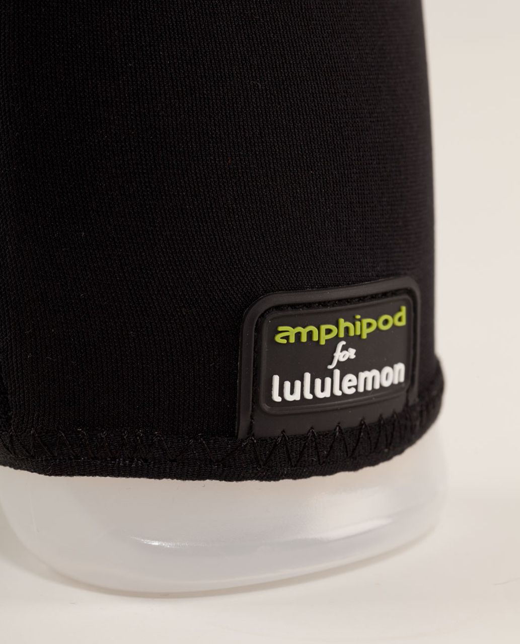 Lululemon Hydraform Handheld Hydration - Black - lulu fanatics