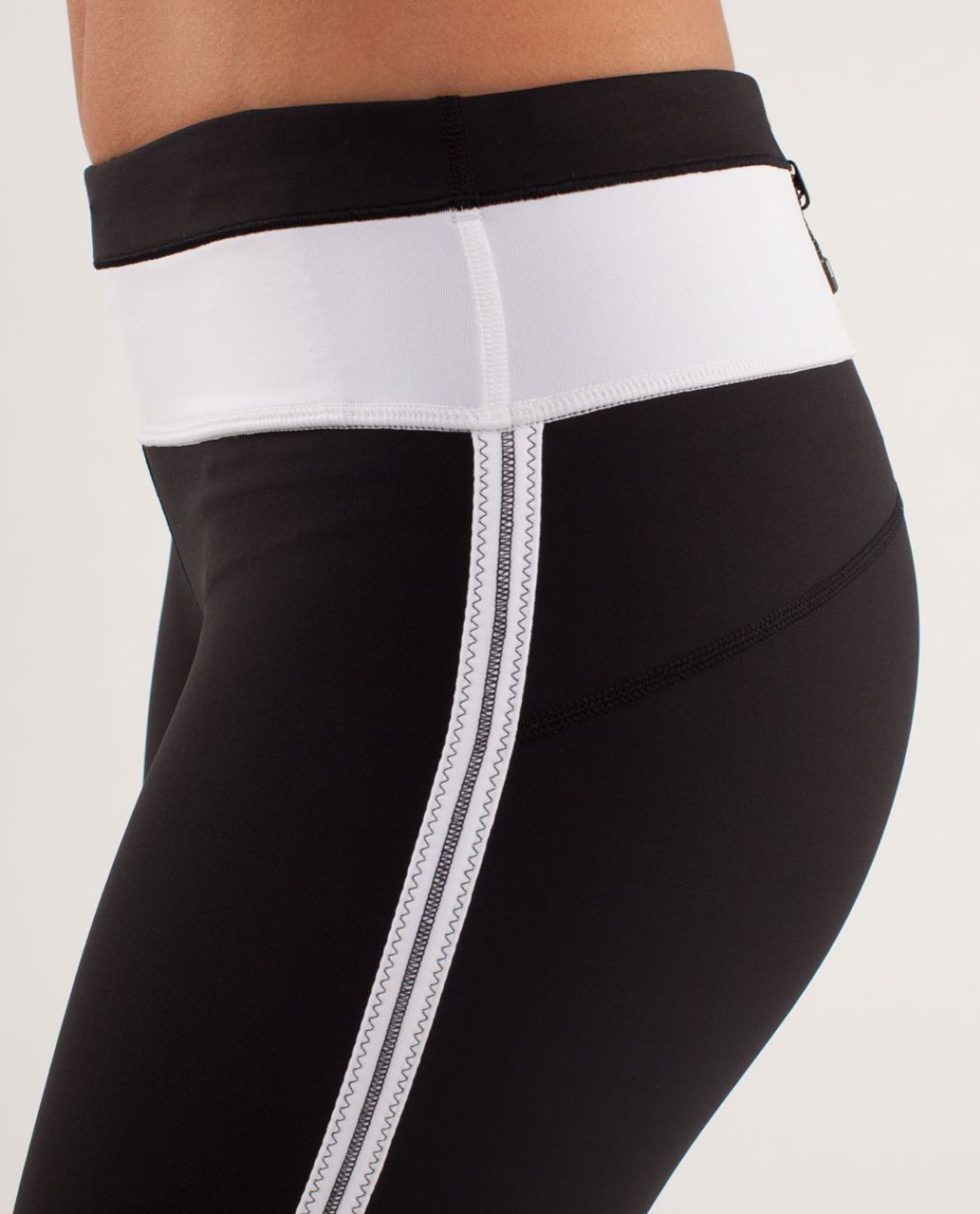 LULULEMON PACE PERFECT 7/8 TIGHT LEGGINGS AIR TIME WHITE BLACK/BLACK 4/XS