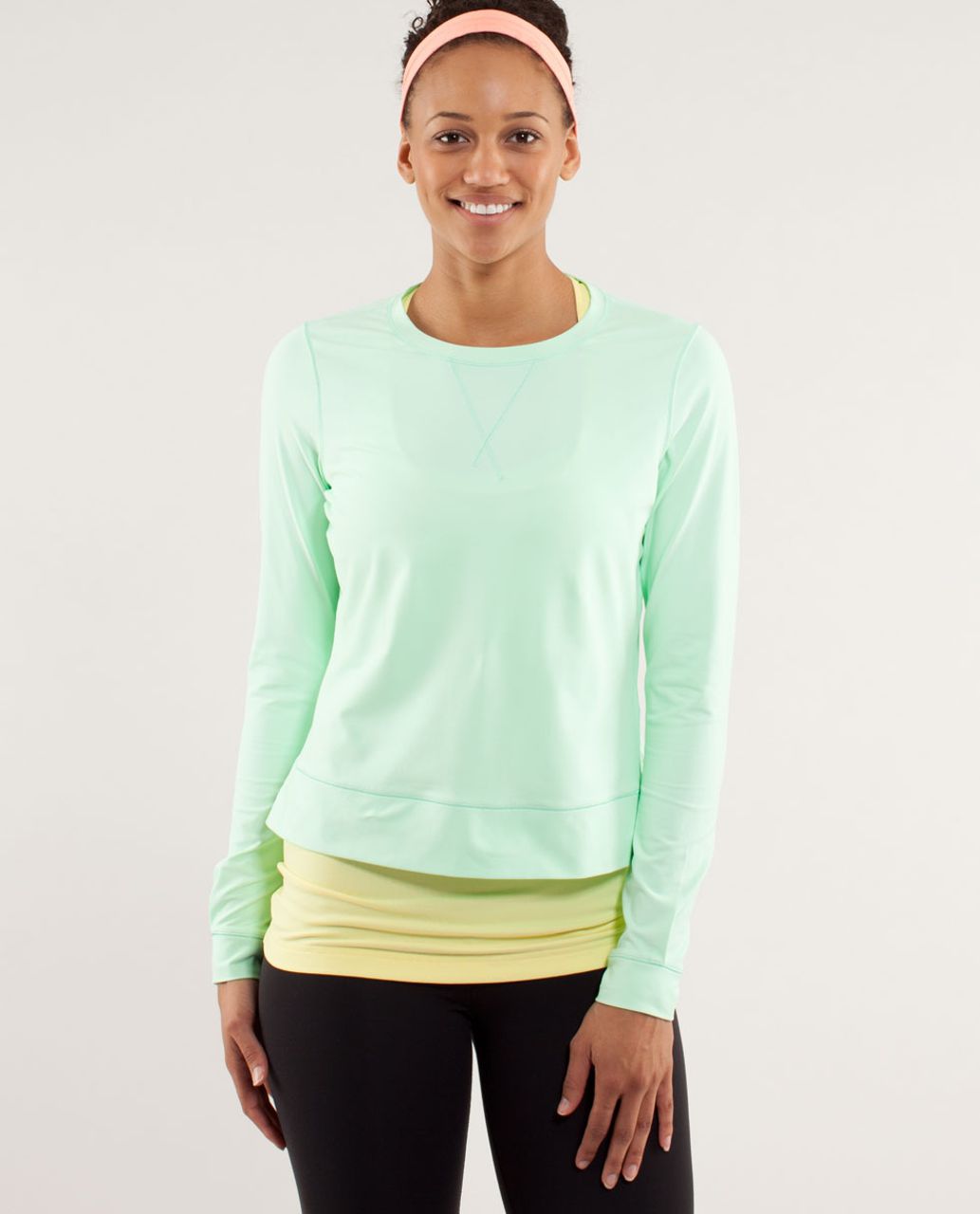 Lululemon Run:  Warm Up Crew - Fresh Teal