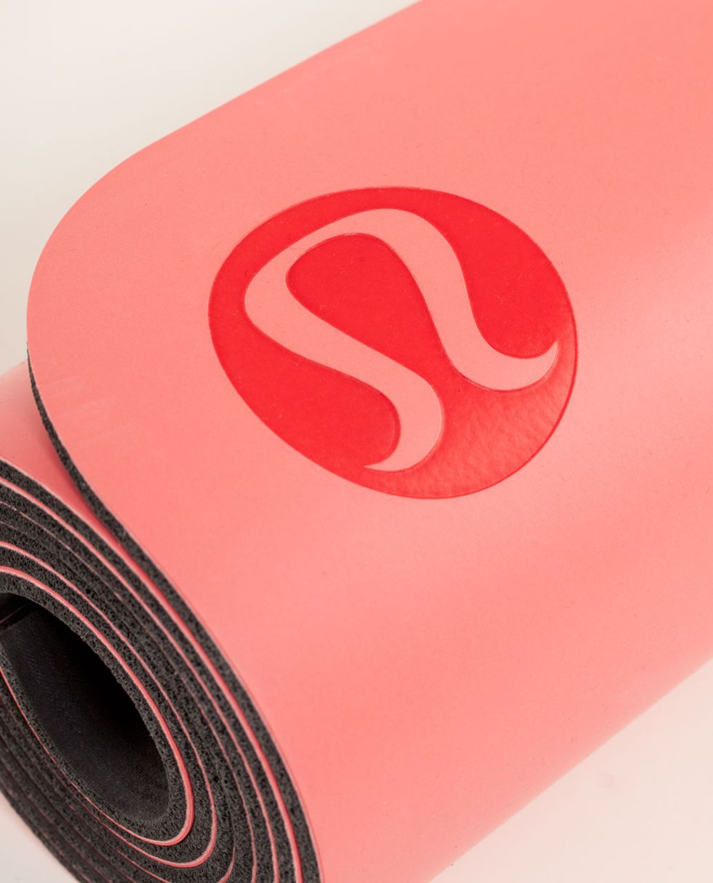 Lululemon The Mat - Bubble Gum / Black