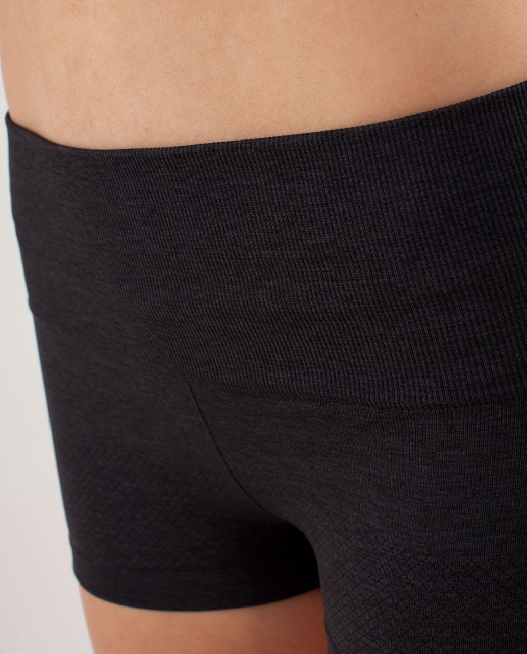 Lululemon In The Flow Short - Black