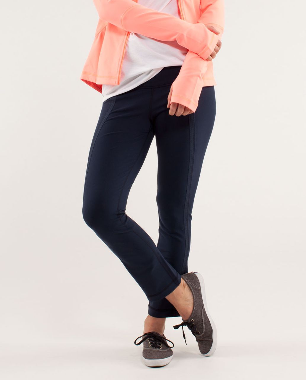 Lululemon Coast To Class Pant - Inkwell