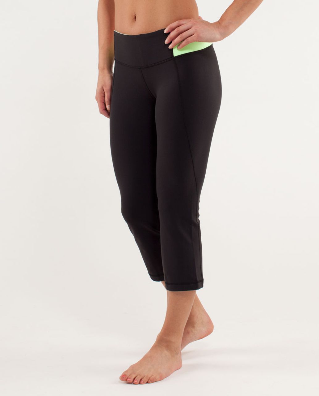 Lululemon Gather & Crow Crop - Black / Quilt Spring13 8 / Fresh Teal