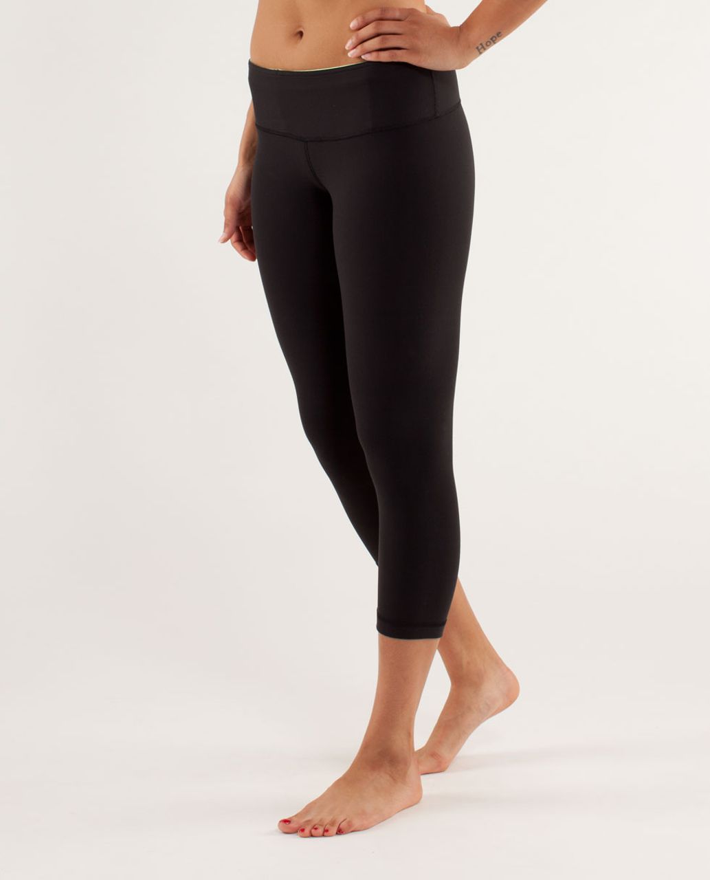 Lululemon Wunder Under Crop - Black / Quilt Spring13 9