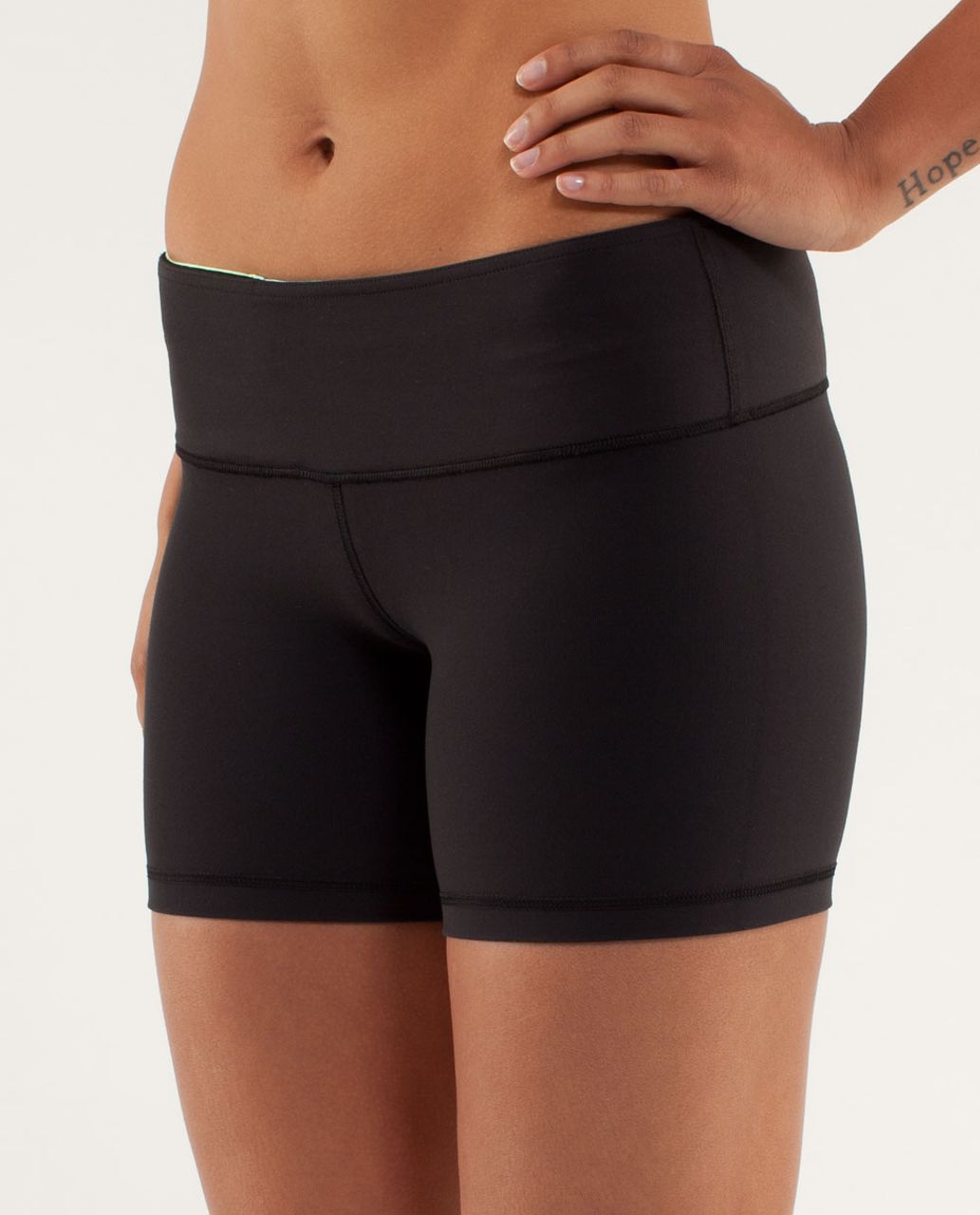 Lululemon Reverse Groove Short (Regular) - Black / Quilt Spring13 13