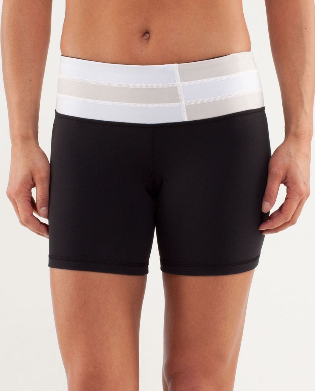 Lululemon Reverse Groove Short (Regular) - Black / Quilt Spring13 14