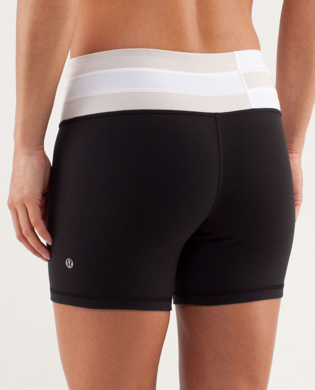 Lululemon Reverse Groove Short (Regular) - Black / Quilt Spring13 14