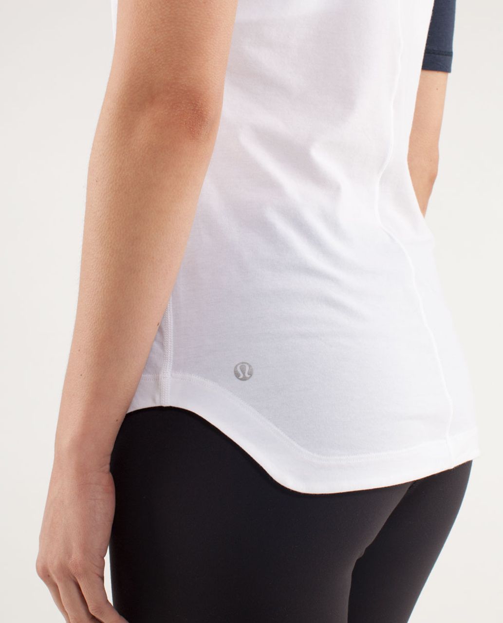 Lululemon Clari-Tee Short Sleeve - White / Inkwell