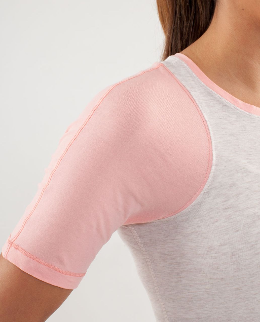 Lululemon Clari-Tee Short Sleeve - Dune / Bleached Coral