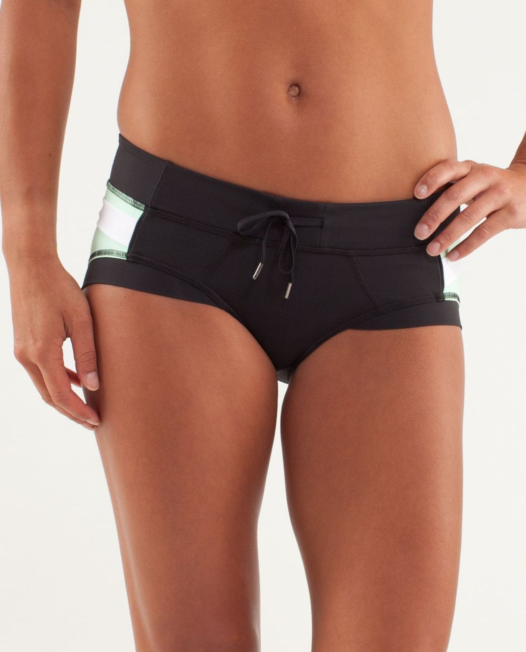 Lululemon Heat It Up Short - Black / Fresh Teal / White