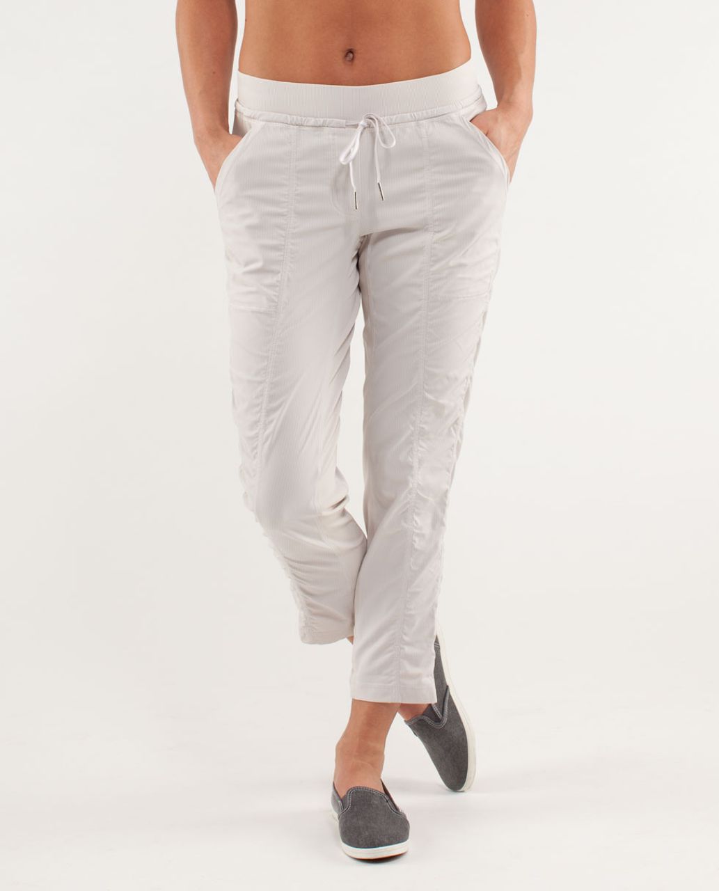 Lululemon white street to studio pants - Agent Athletica