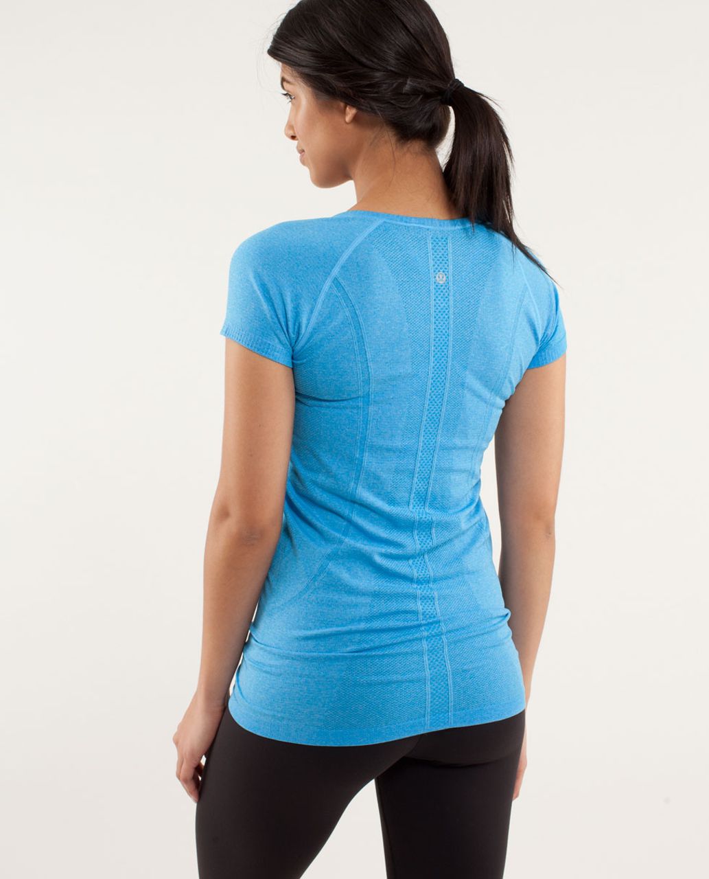 Lululemon Run: Swiftly Tech V Neck - Beach Blanket Blue - lulu fanatics