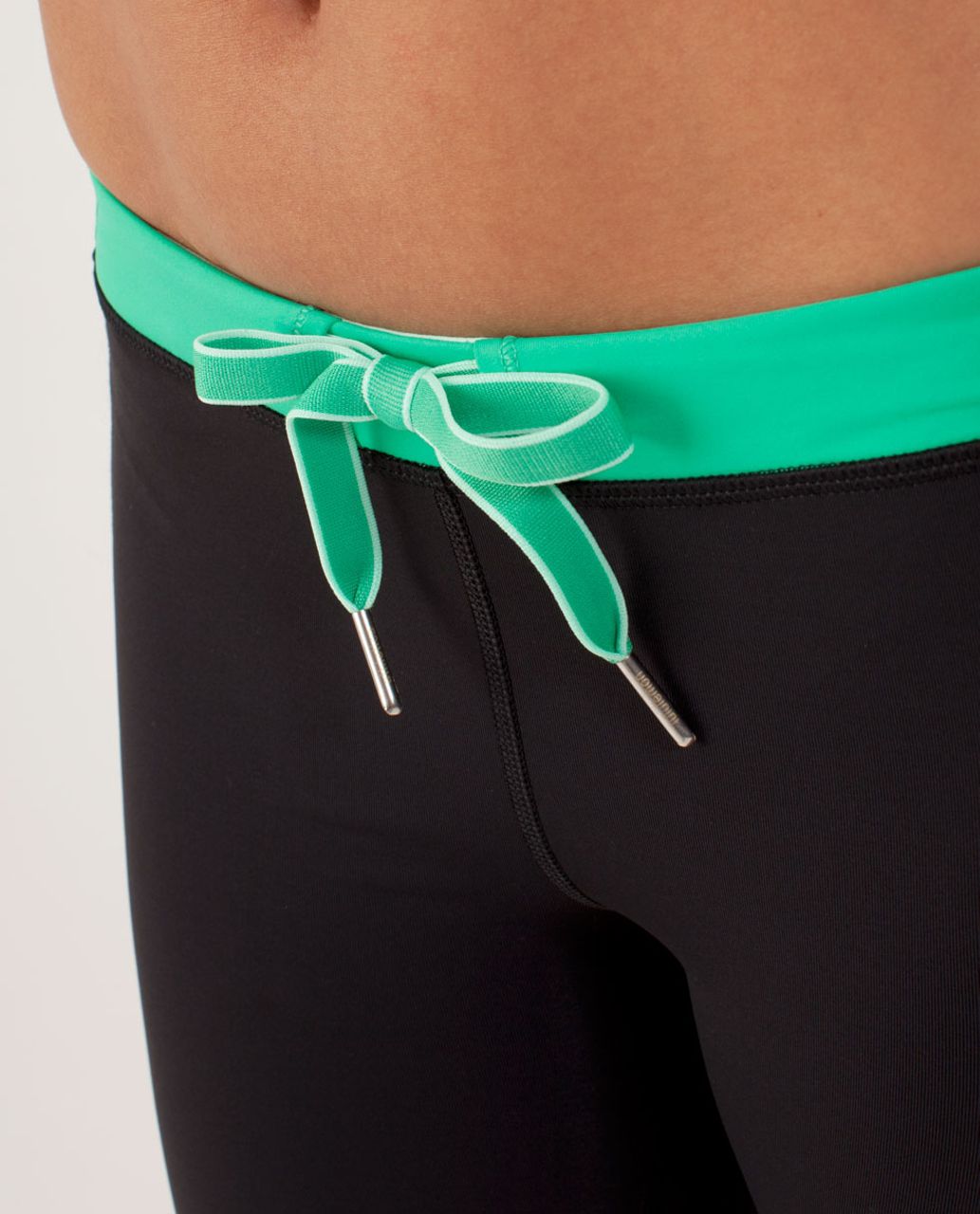 Lululemon Beach Runner Crop - Black / Very Green / Wee Are From Space Fresh Teal