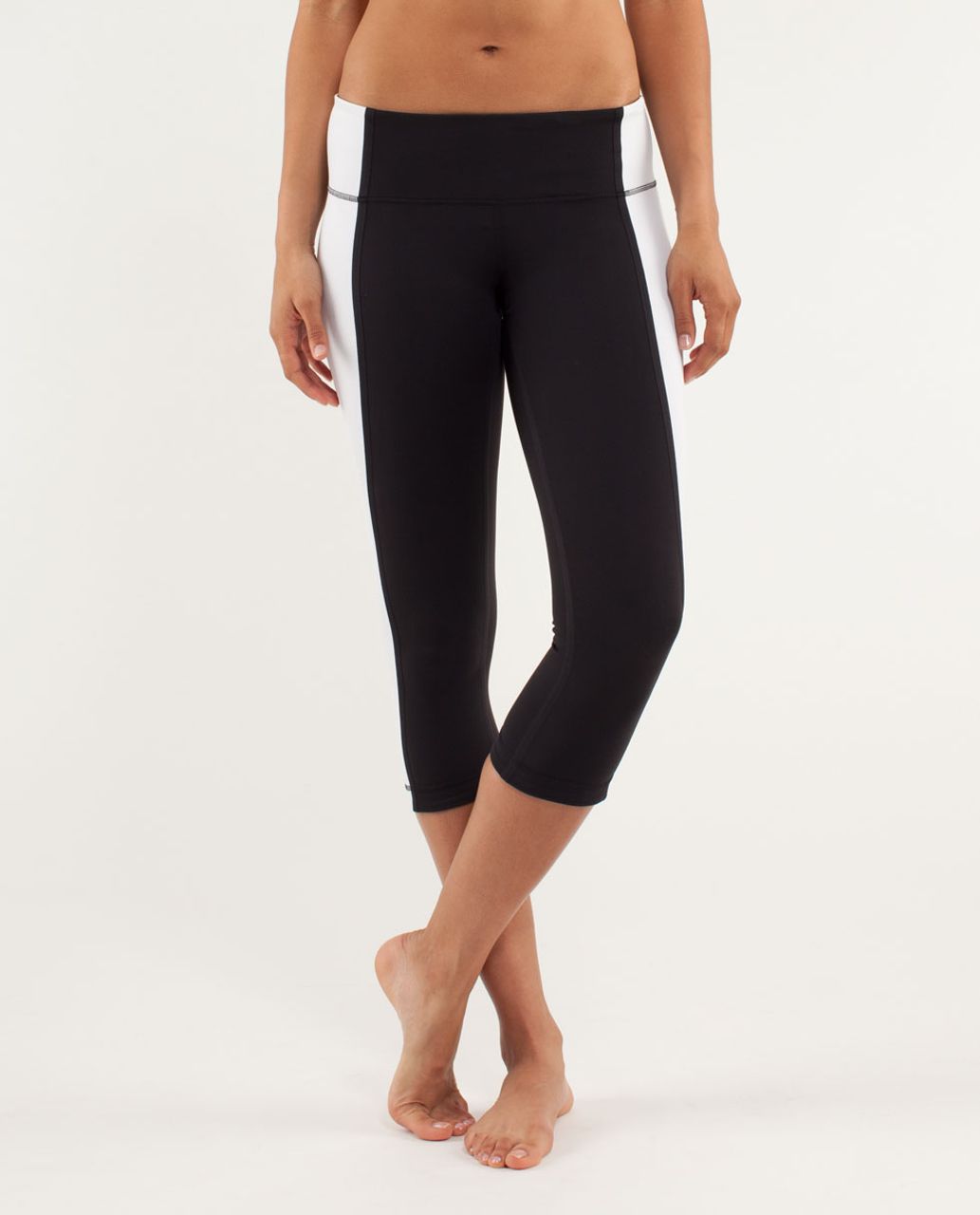 Lululemon Wunder Under Crop *Bonded Stripe - Black /  White