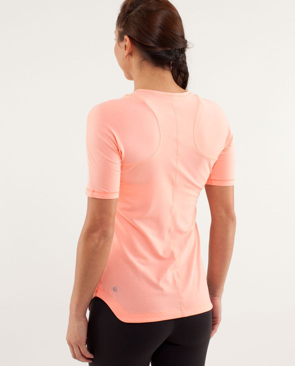 Lululemon Clari-Tee Short Sleeve - Bleached Coral