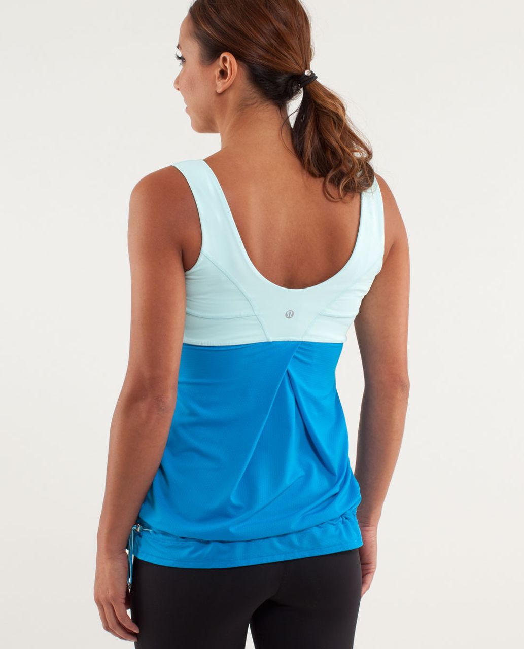 Lululemon Run:  Tame Me Tank - Beach Blanket Blue / Aquamarine