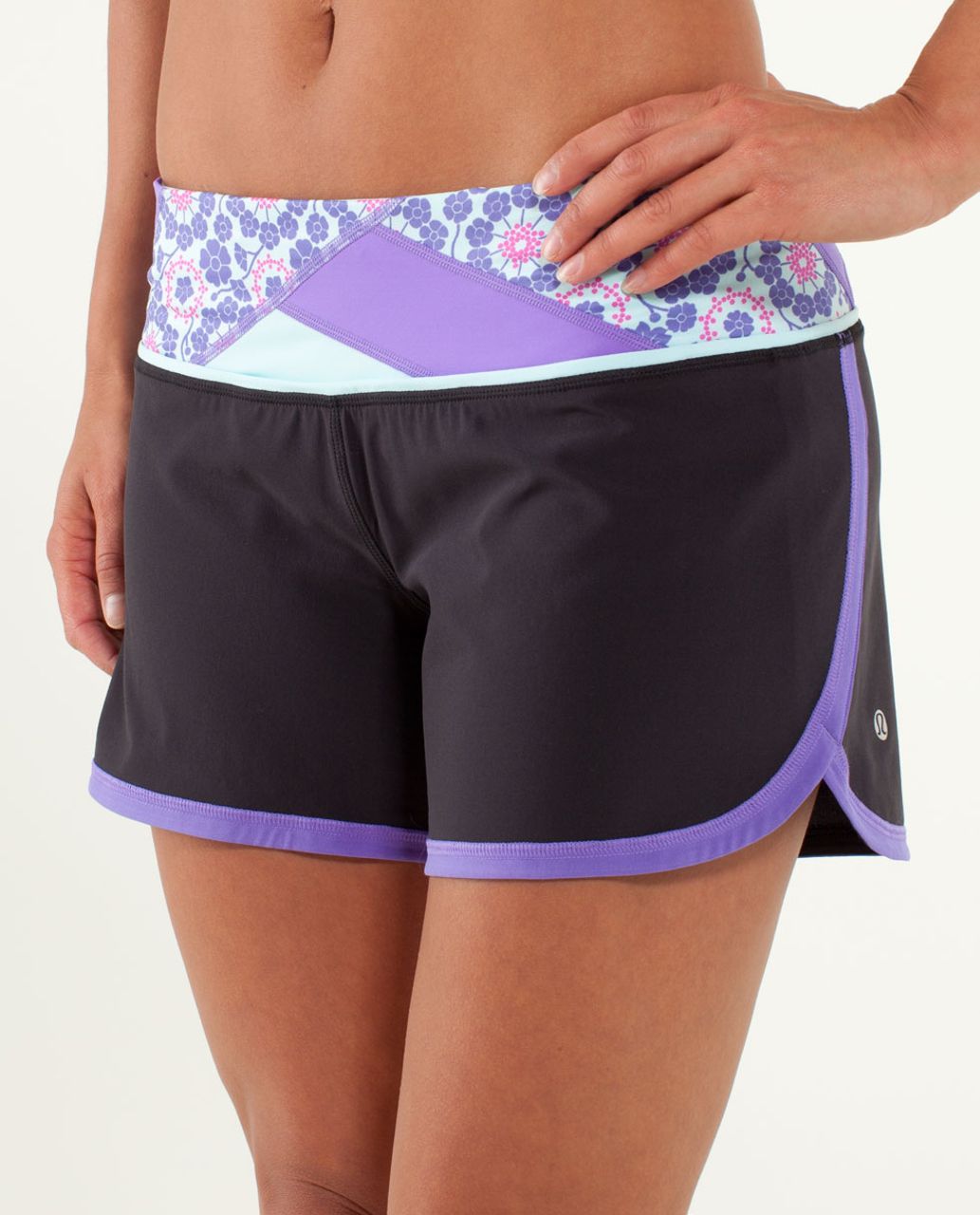 Lululemon Groovy Run Short - Black / Quilt Summer13 5 / Power Purple