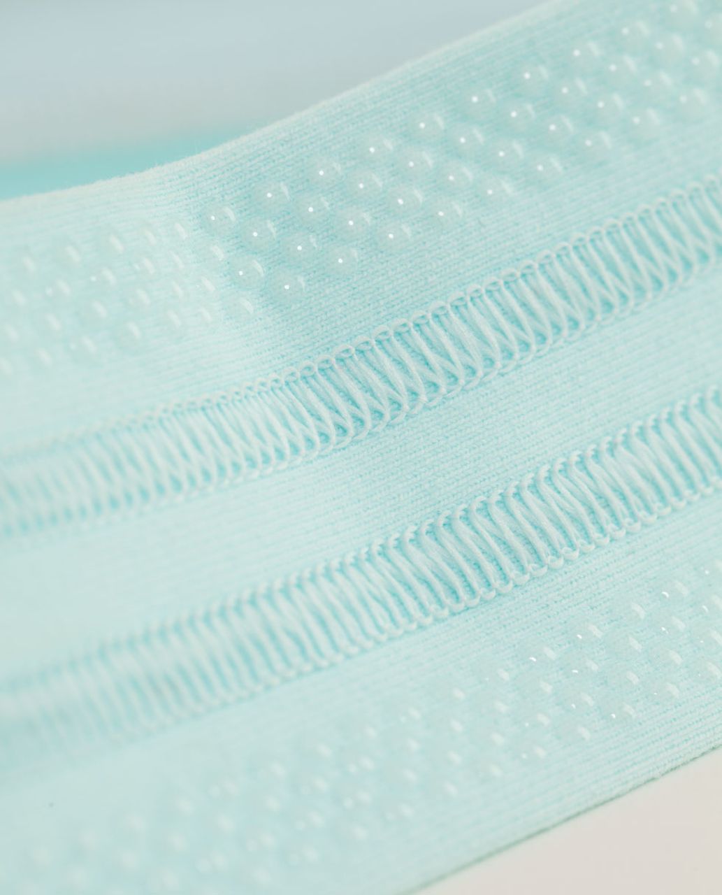 Lululemon Fly Away Tamer Headband - Aquamarine /  White