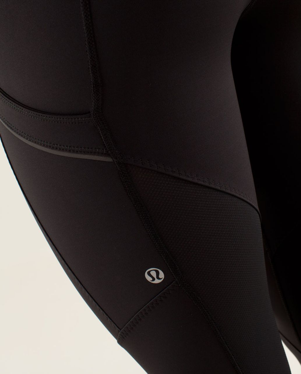 Lululemon Run: Mod Moves Crop Leggings Size 8 Black Active Yoga