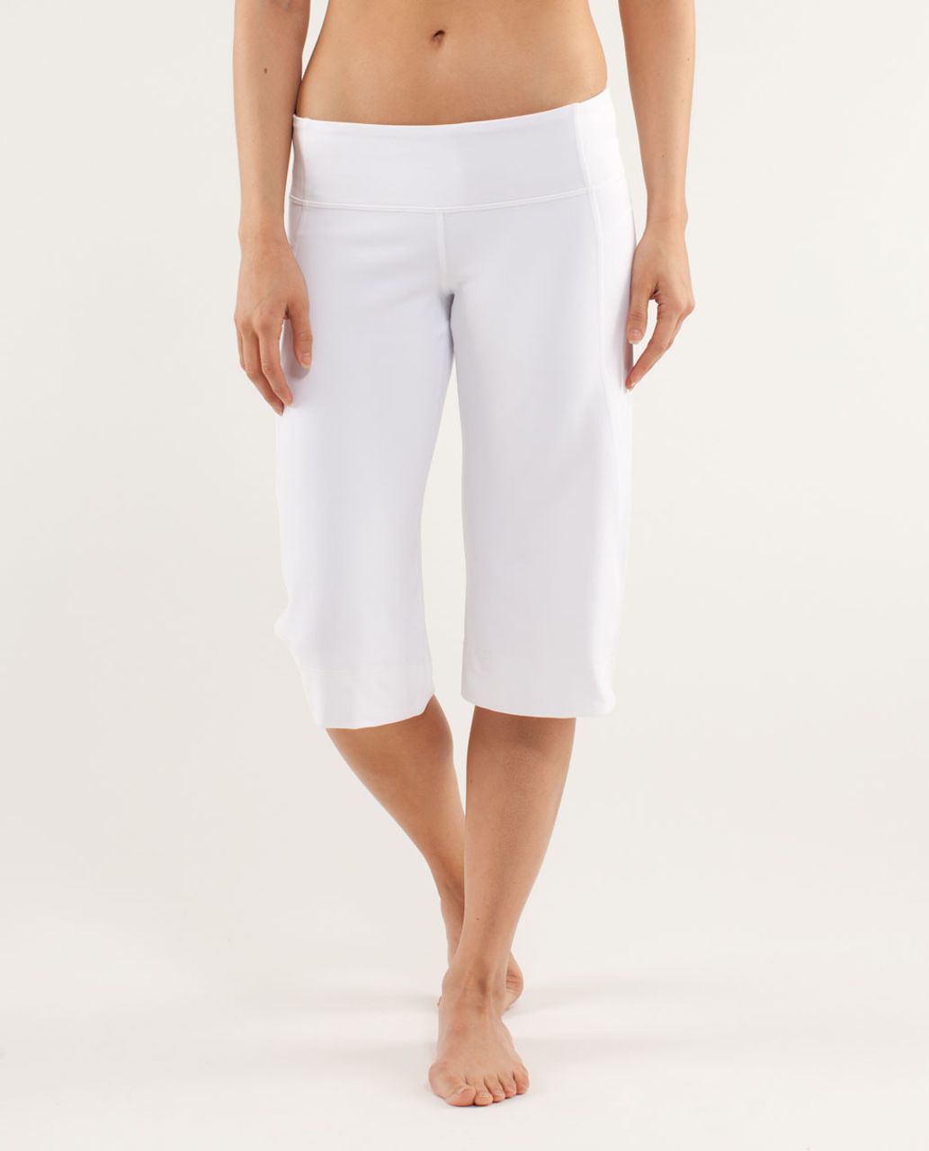 Lululemon Clam Digger II - White