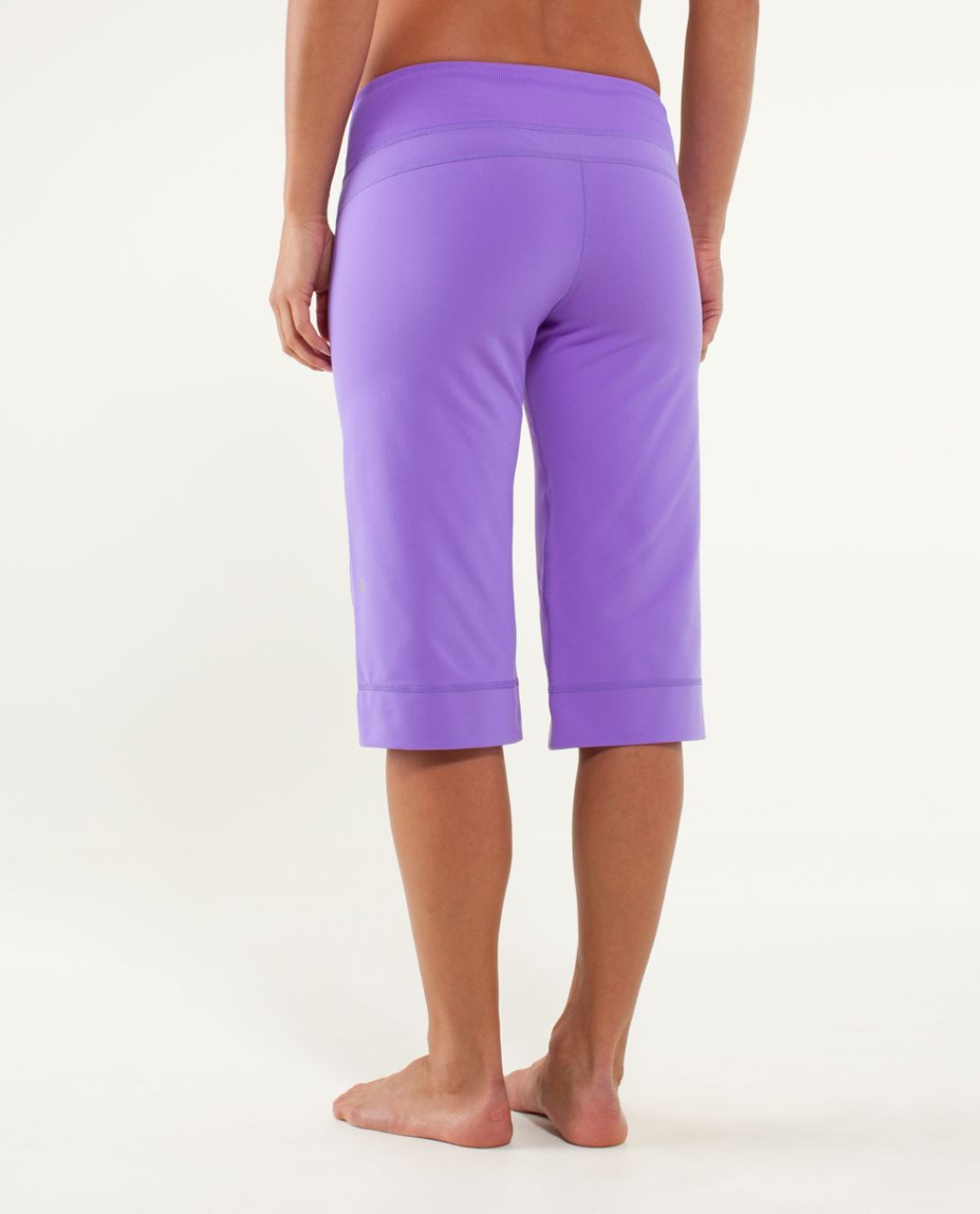 Lululemon Clam Digger II - Power Purple