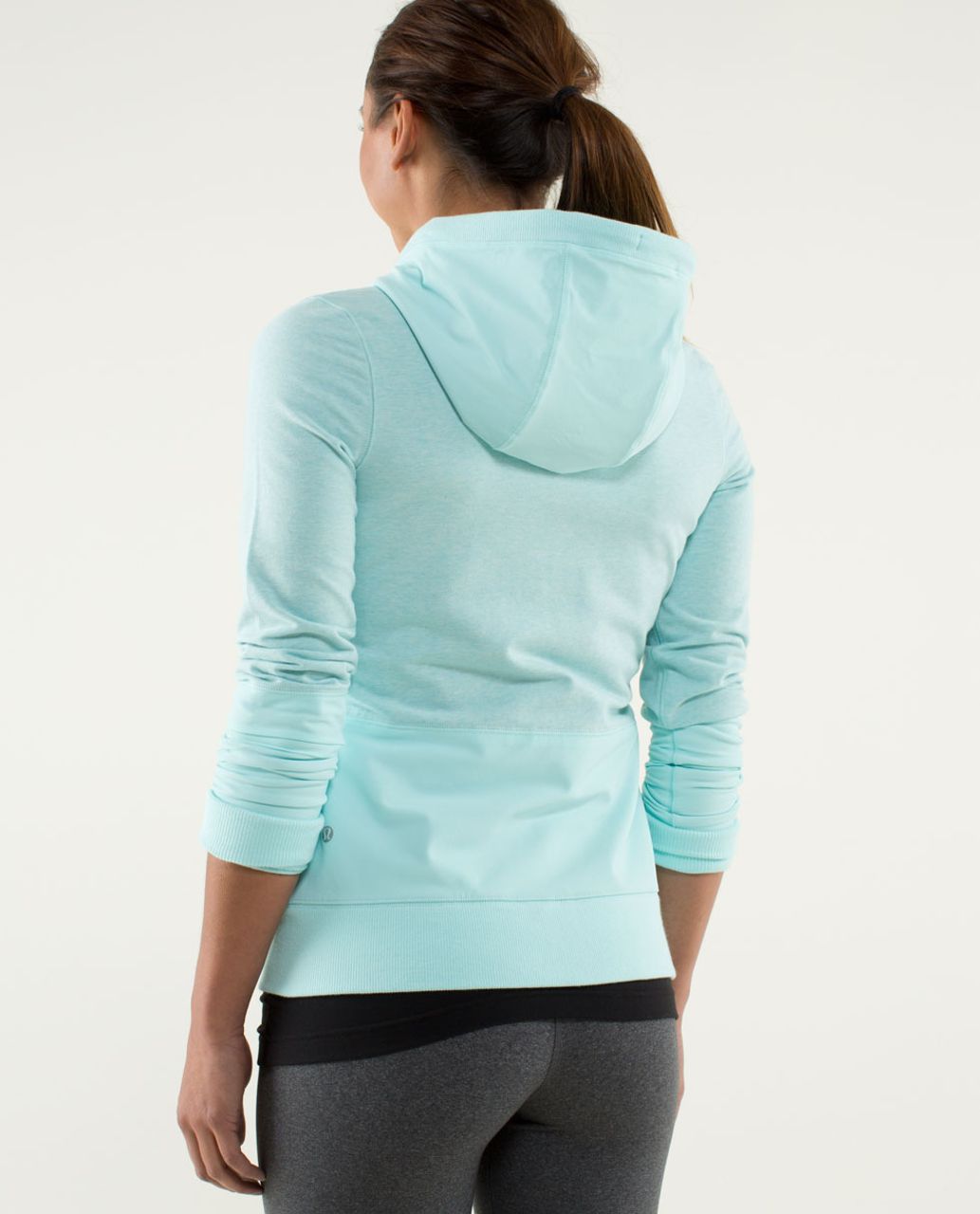 lululemon voyage hoodie