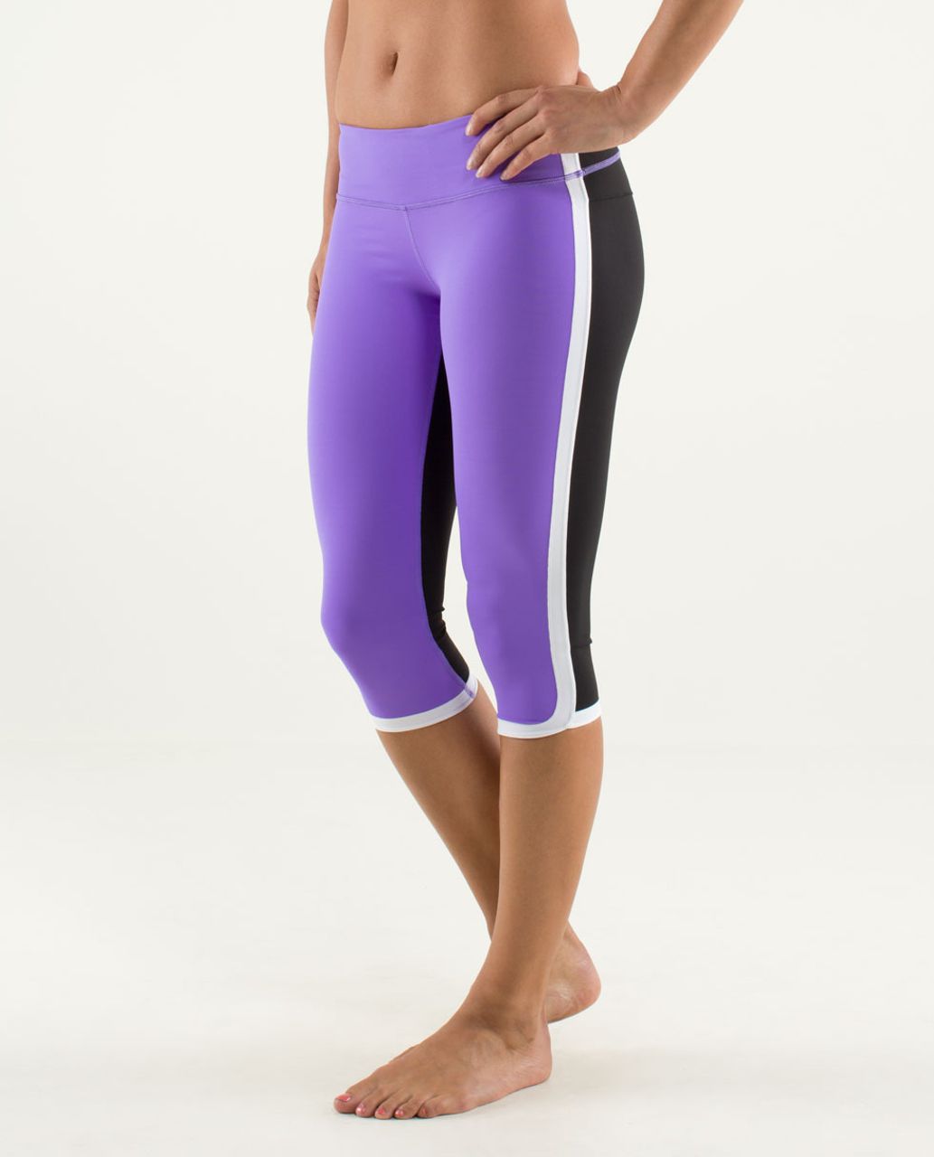 purple and black lululemon leggings