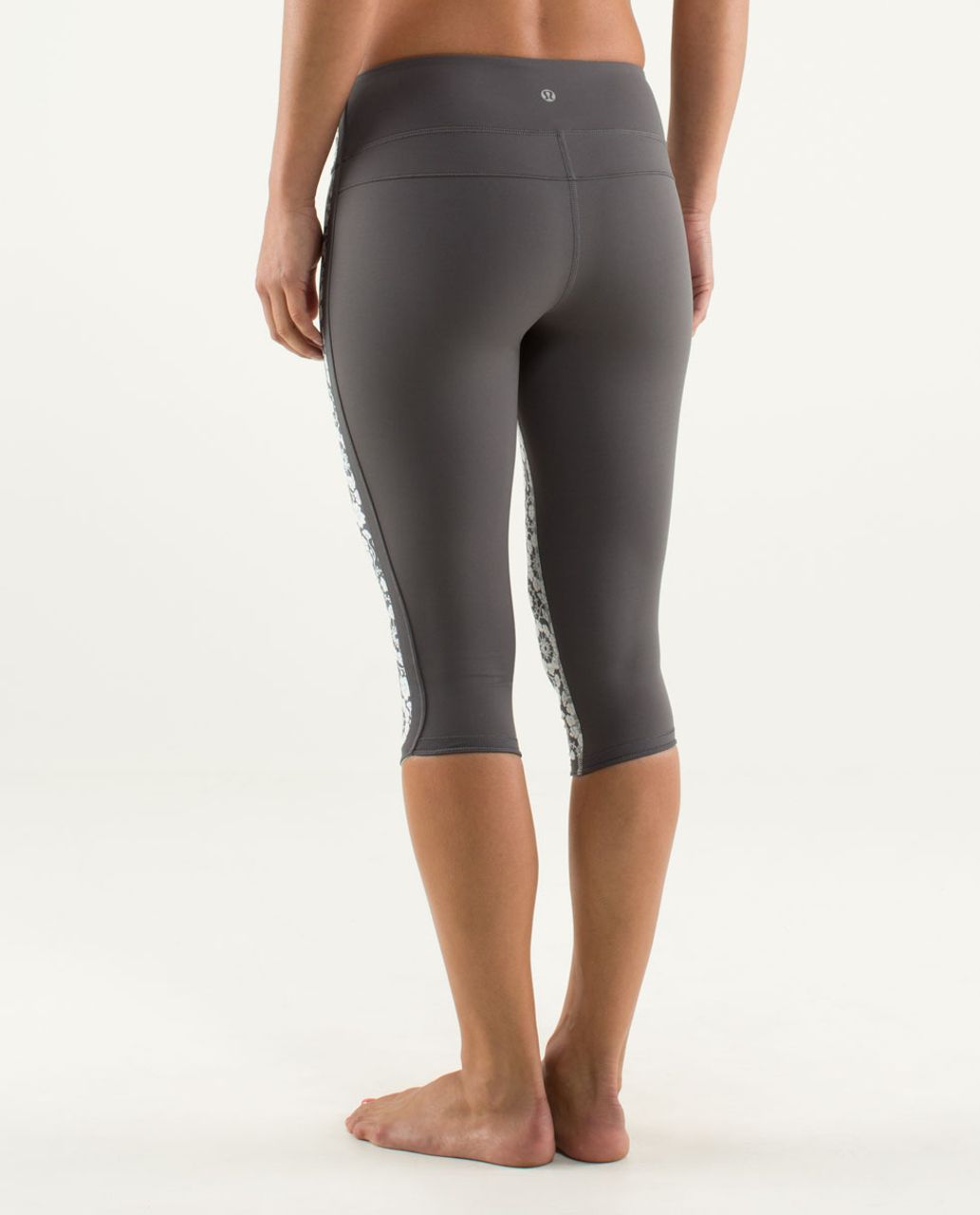 Lululemon Ignite Crop - Twiggy Printed Nimbus / Soot Light