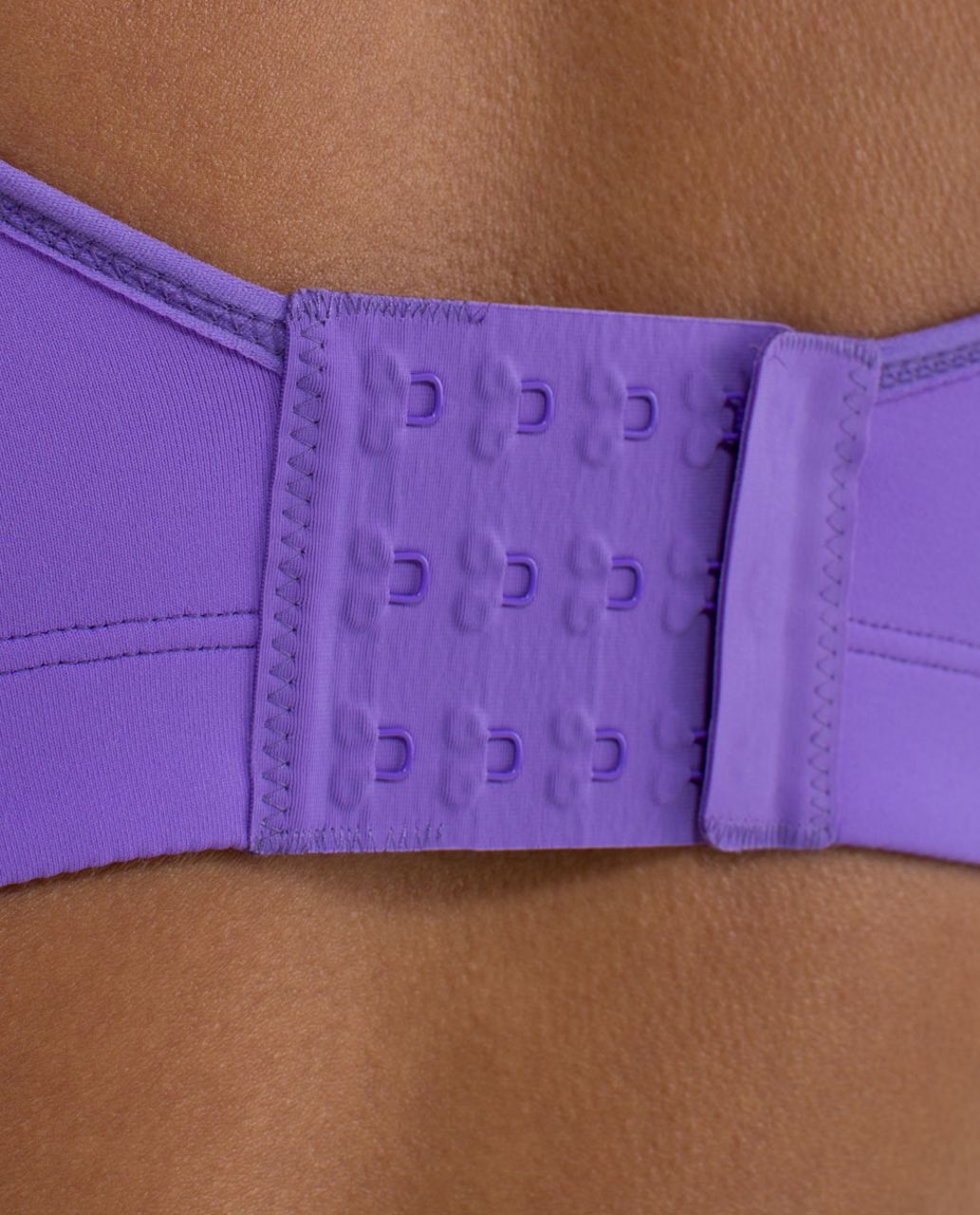 Lululemon Ta Ta Tamer II - Power Purple