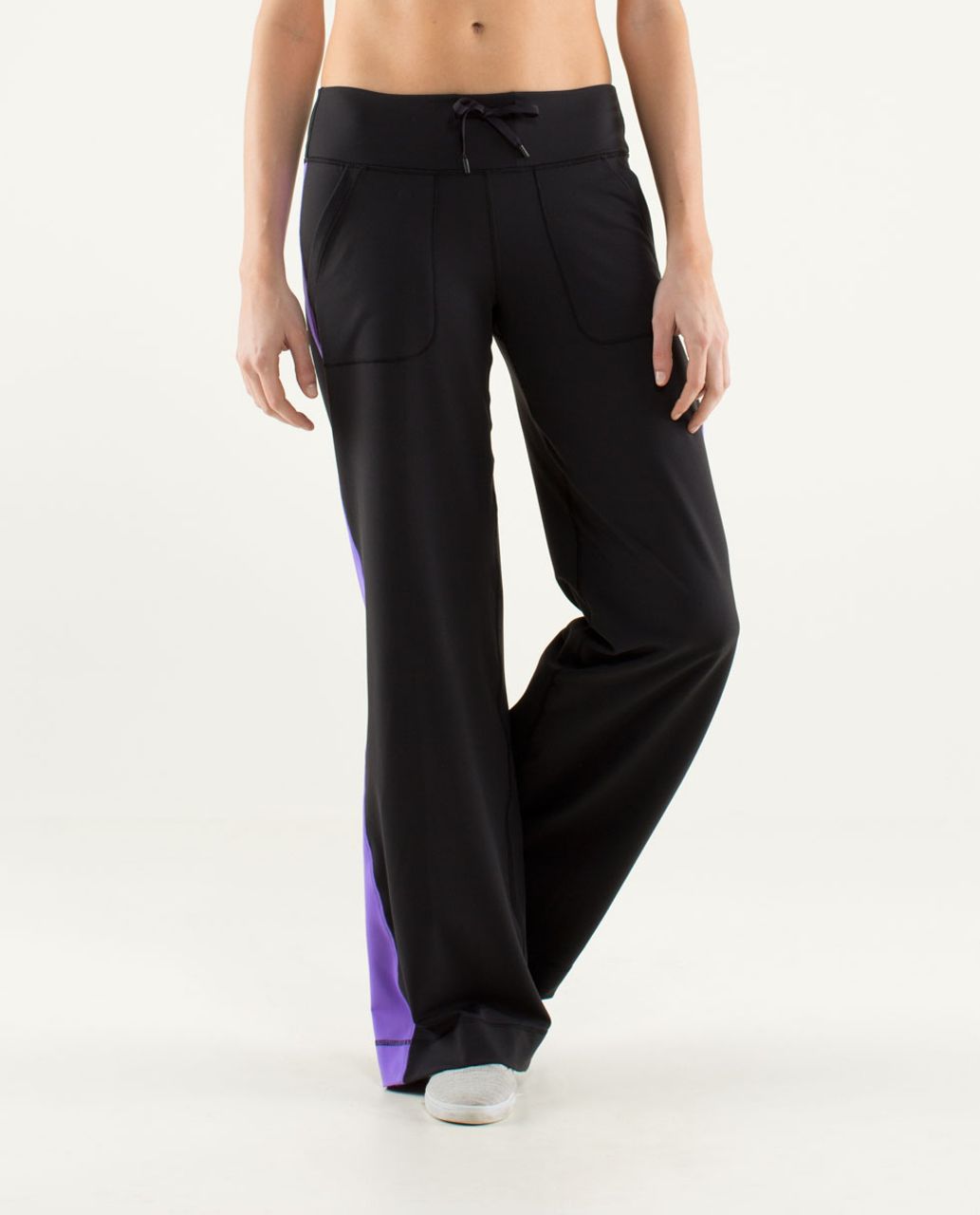 Lululemon Still Grounded Pant - Blck /  Power Purple