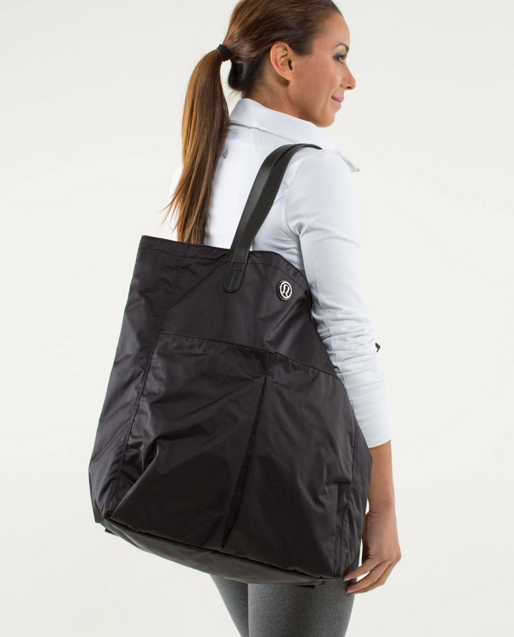 Lululemon Go With The Flow Bag - Black