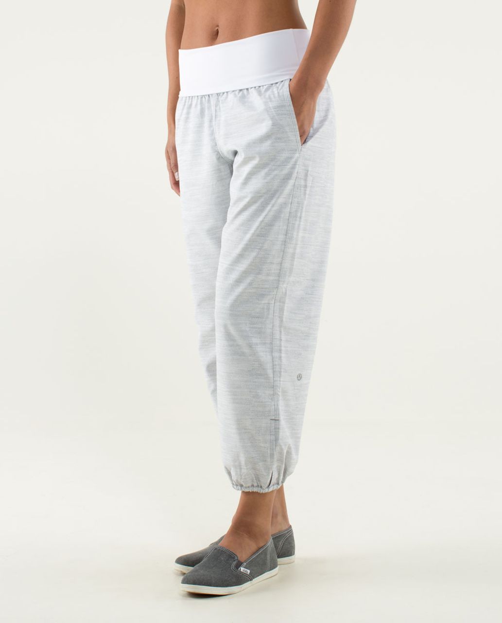 Lululemon Om Pant - Commuter Denim White / Fossil / White