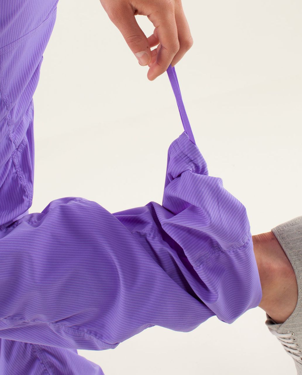 Lululemon Street To Studio Pants Plum Purple Size 4 - $60 (38% Off Retail)  - From Bailey