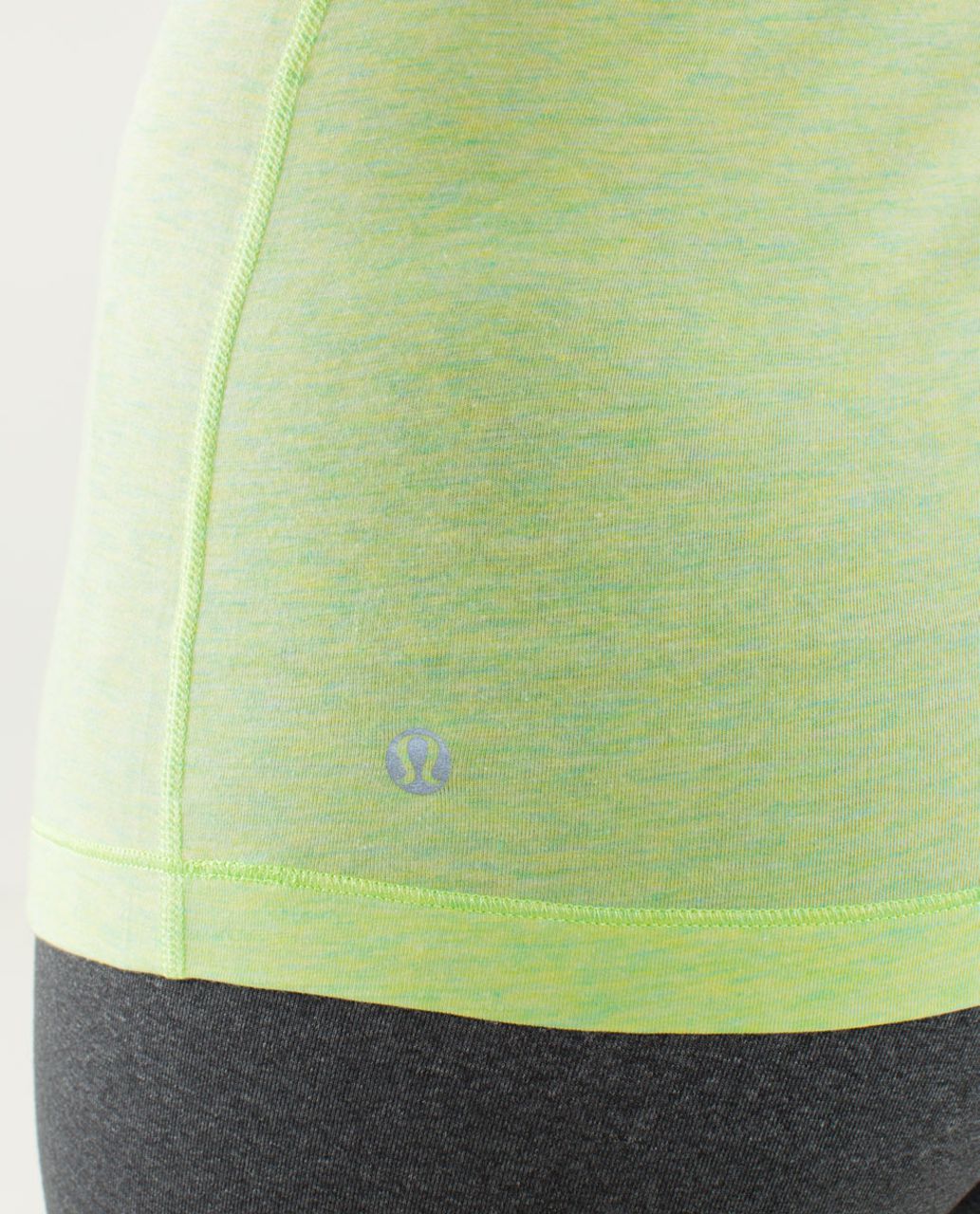 Lululemon Clarity Tank - Zippy Green