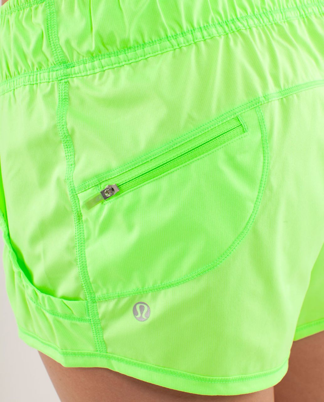 Lululemon Work It Out Short - Zippy Green