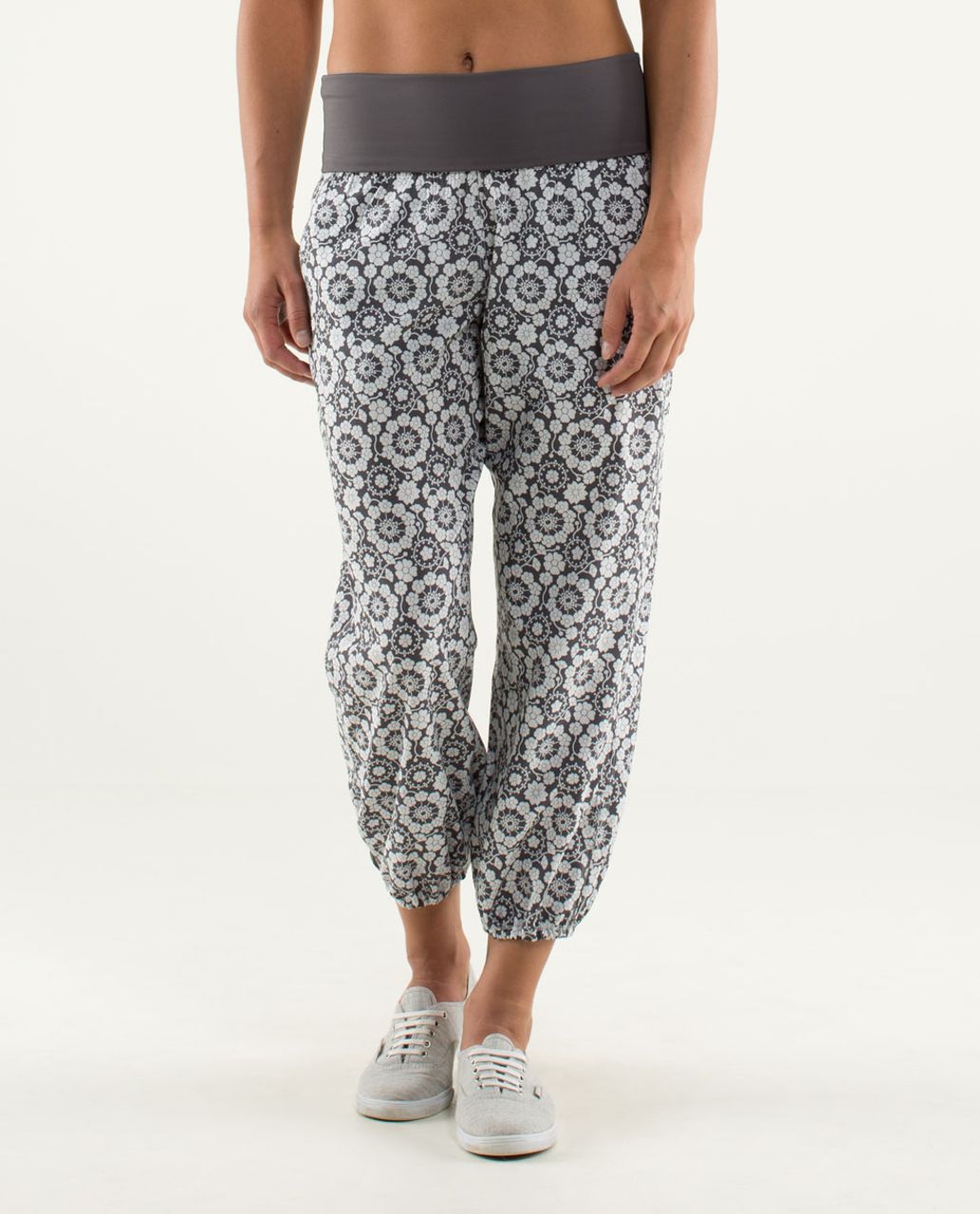 lululemon floral pants