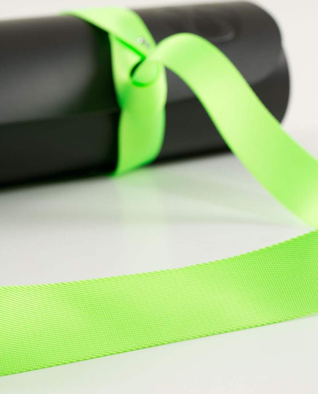 Lululemon Loop It Up Mat Strap - Zippy Green