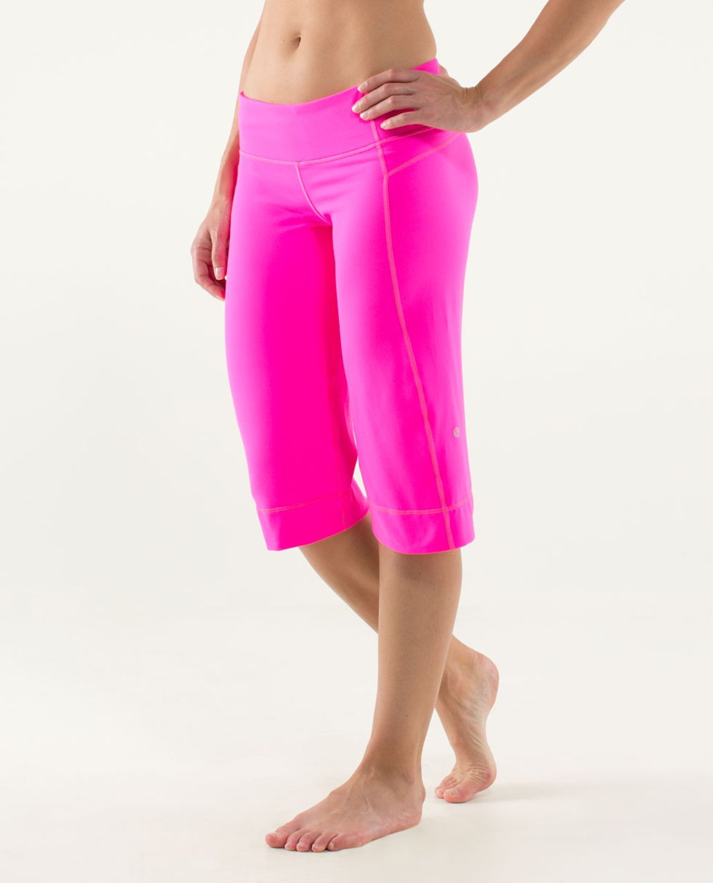 Lululemon Clam Digger II - Raspberry Glo Light