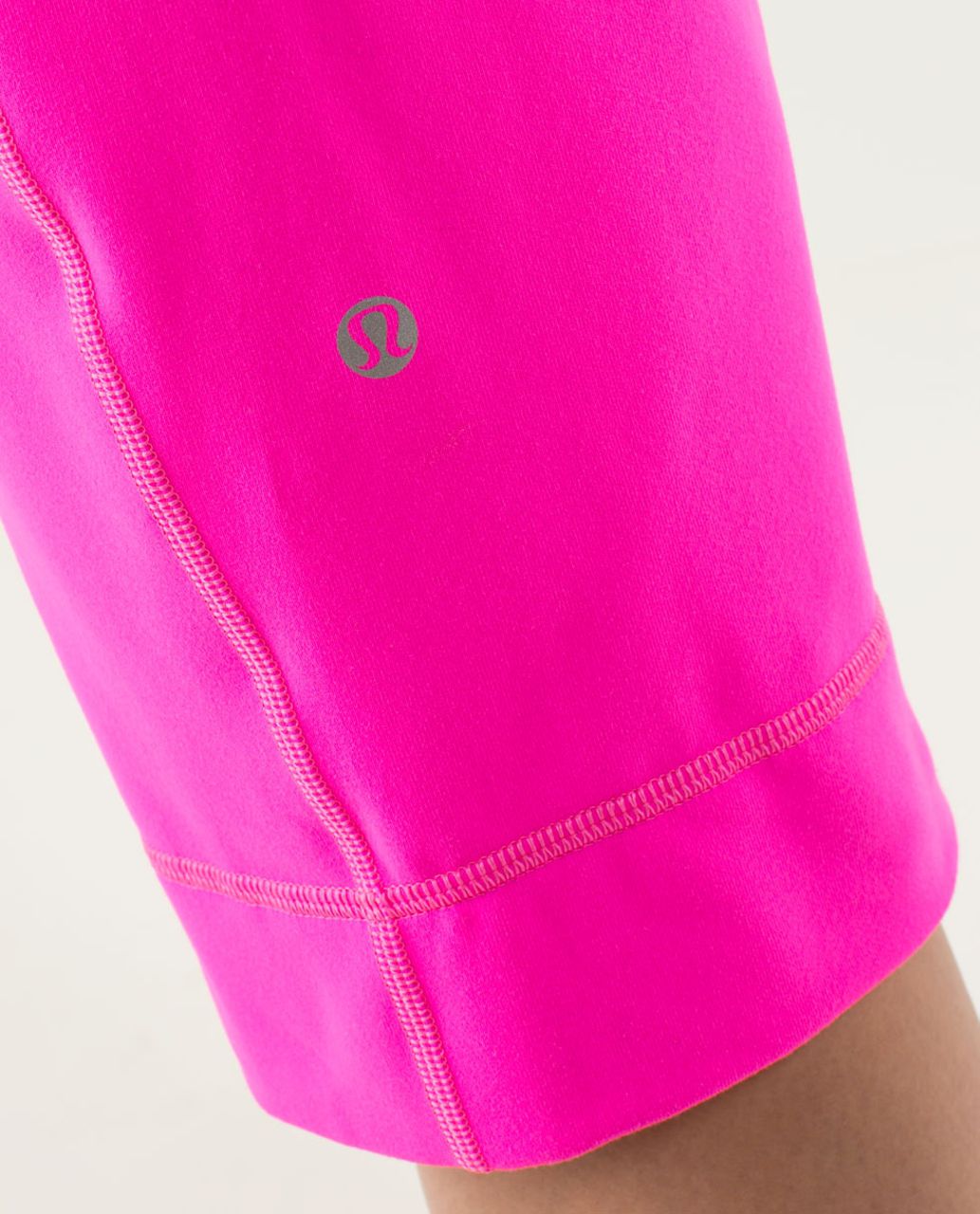 Lululemon Clam Digger II - Raspberry Glo Light