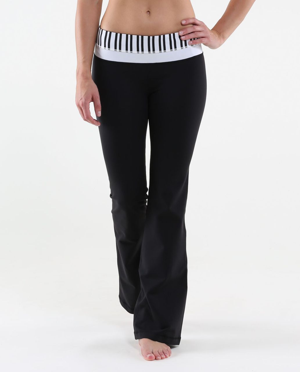 Lululemon Groove Pant (Regular) - Black / Twin Stripe Black / White