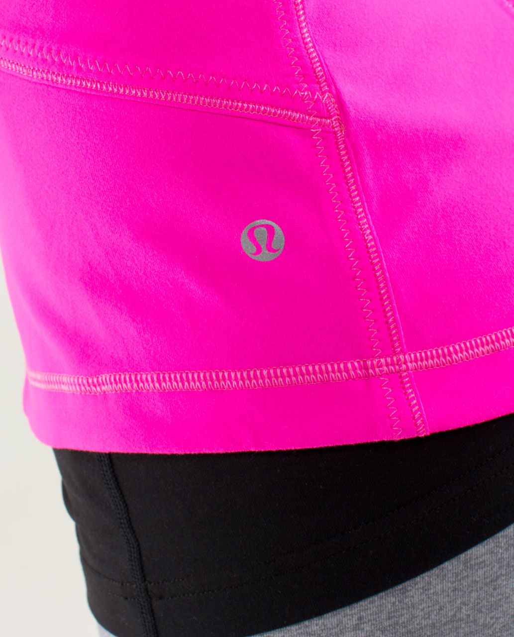 Lululemon Forme Jacket - Raspberry Glo Light