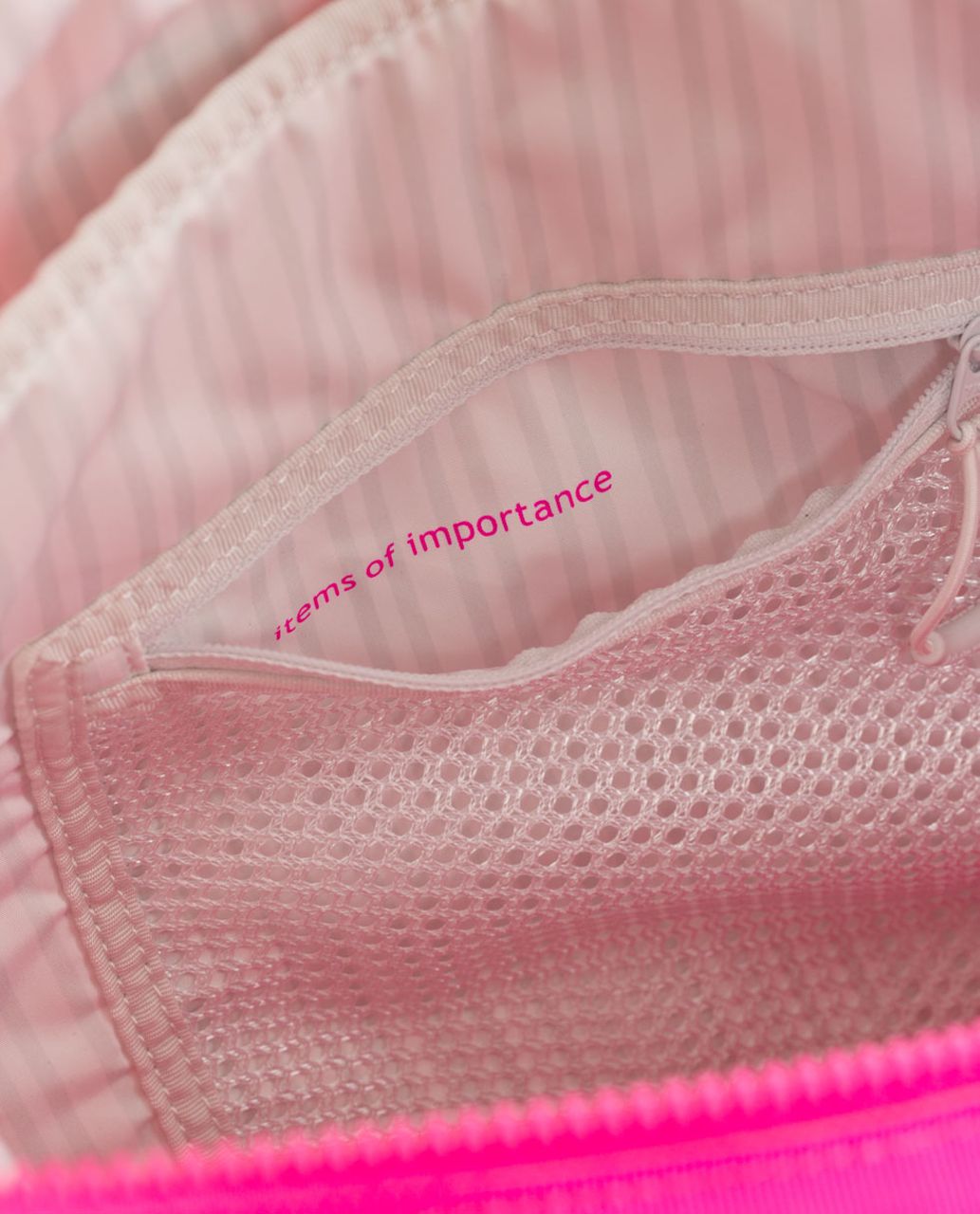 Lululemon Sand To Savasana Duffel - Raspberry Glo Light