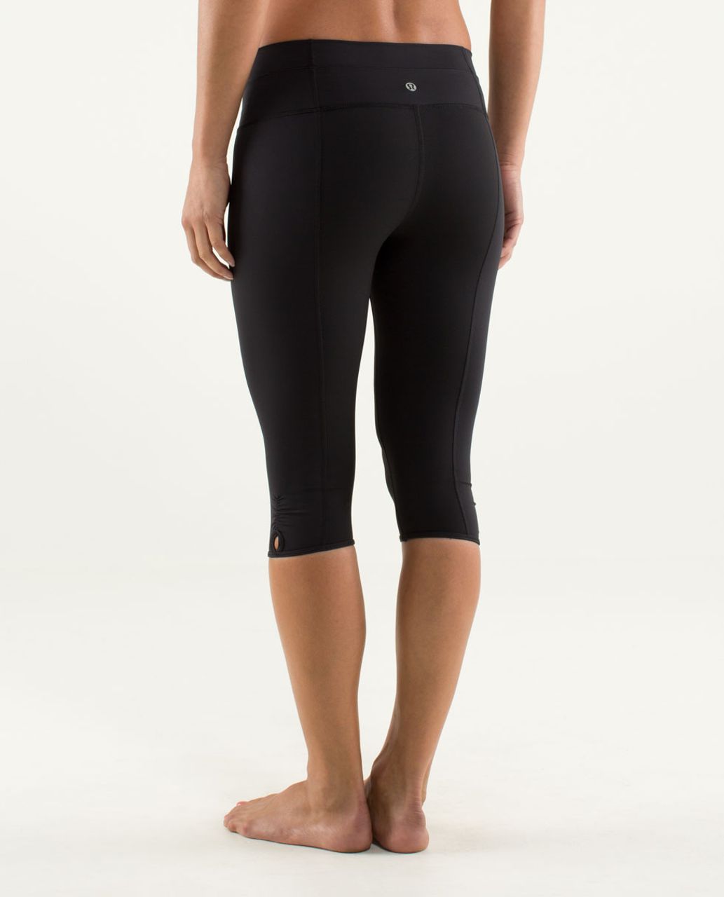 Lululemon Bandha Crop - Black