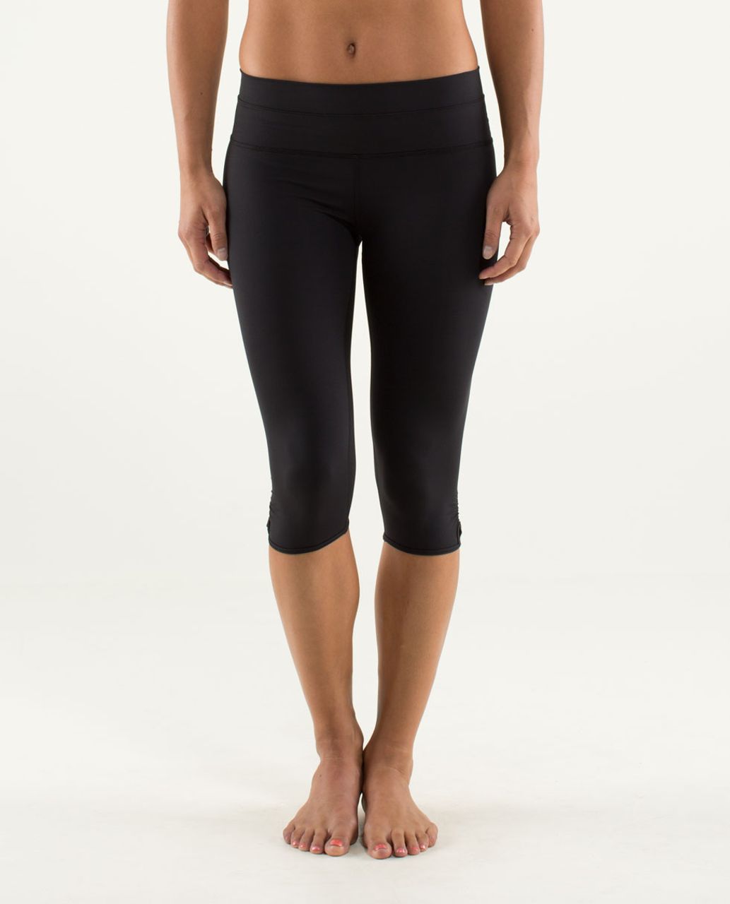 Lululemon Bandha Crop - Black