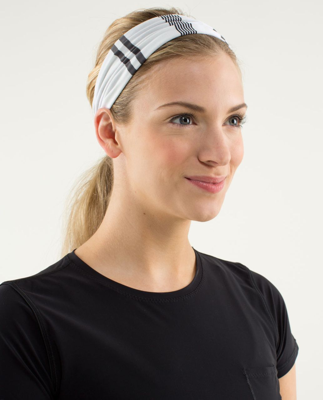 Lululemon Bang Buster Headband *Reversible - Groovy Stripe Nimbus / Black